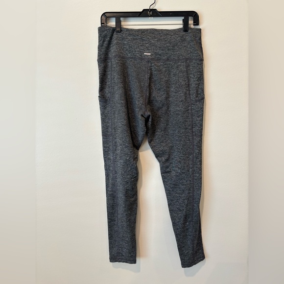 2 pairs of Aerie gray leggings with side pockets size XL - Picture 6 of 15